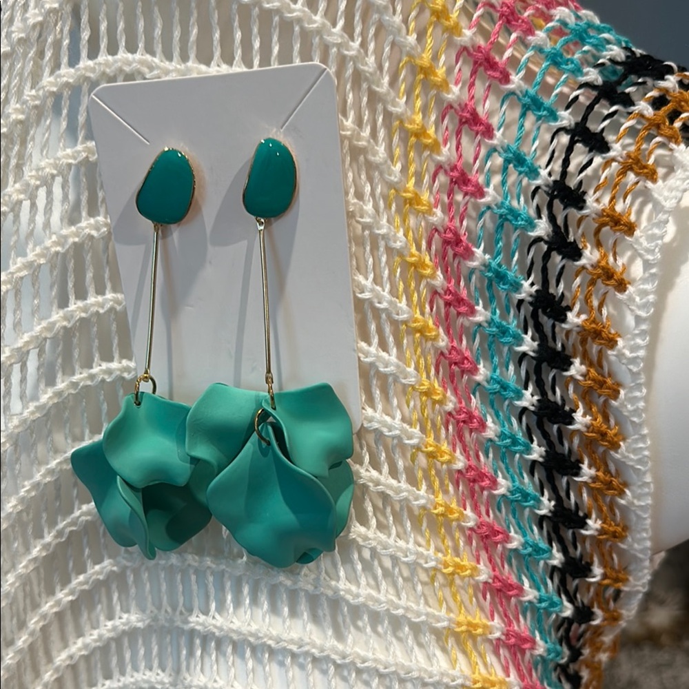 Elegant Teal Drop Earrings